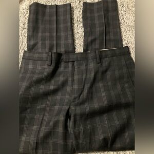 Banana Republic slim fit 32 x 30 wool black trousers with white plaid pattern